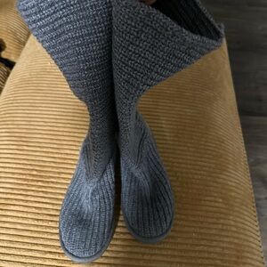 Ugg